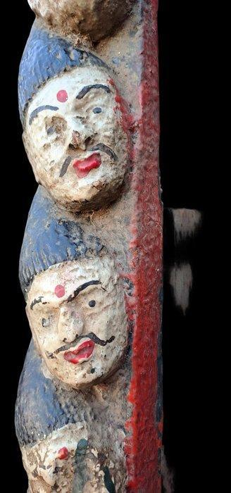 Verrassend houten element voor het omlijstingskader van een, Antiek en Kunst, Antiek | Overige Antiek