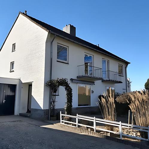 Gezellig huis met 3 slaapkamers in Valkenburg, Huizen en Kamers, Huizen te huur, Direct bij eigenaar, (Studenten)kamer