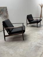 Im Stil von Grete Jalk - Fauteuil (2) - Teak, Bouclé, Antiek en Kunst, Antiek | Meubels | Stoelen en Banken