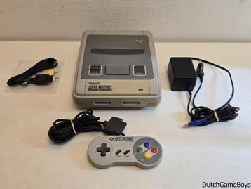 Super Nintendo / Snes - Console + Controller (1) beschikbaar voor biedingen