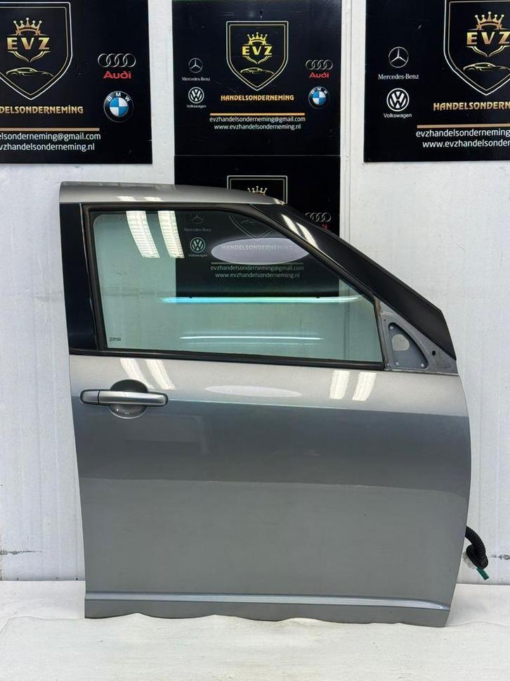 Suzuki Swift 1.3i portier 4-deurs rechts voor deur bj.2007, Auto-onderdelen, Carrosserie en Plaatwerk, Gebruikt, Suzuki, Voor