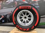 Wiel compleet met band - Pirelli - O.Z - Formule 1 **** NO, Nieuw