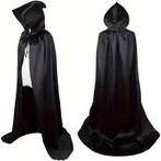 Zwarte Kapmantel - Halloween – Verkleedcape met - Maat M, Ophalen of Verzenden, Nieuw, Maat 48/50 (M)