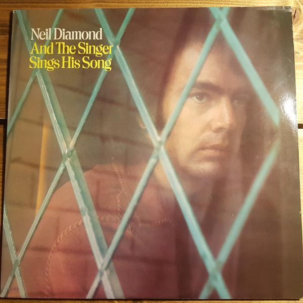 LP gebruikt - Neil Diamond - And The Singer Sings His Song, Cd's en Dvd's, Vinyl | Pop, Zo goed als nieuw, Verzenden
