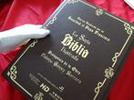 Rare and exclusive Bible blessed by Pope Francis in 2016, Antiek en Kunst