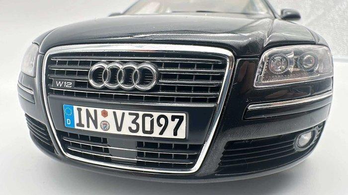 Kyosho 1:18 - Model sedan - Audi A8 W12 - 2005 - Nieuw in, Hobby en Vrije tijd, Modelauto's | 1:5 tot 1:12