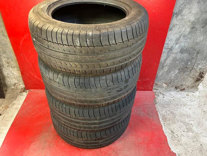 Set banden 255/55R18 Michelin Latitude Sport, Auto-onderdelen, Banden en Velgen, 18 inch, Zomerbanden, 255 mm, Personenwagen, Gebruikt
