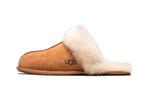 UGG Scuffette II Slipper Chestnut - maat 38 (Pantoffels), Verzenden, Nieuw, Sneakers of Gympen