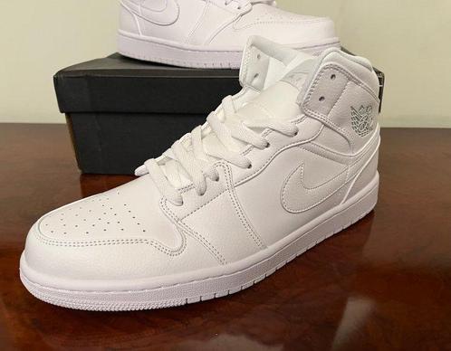 Nike - Air Jordan 1 Mid - Sneakers - Maat: EU 45 - Nieuw met, Kleding | Heren, Schoenen