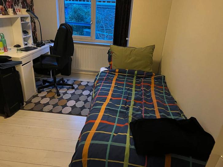 Studio te huur in Rotterdam - 110 m² - 2 kamer(s) - 2 kamers, Huizen en Kamers, Kamers te huur, Rotterdam