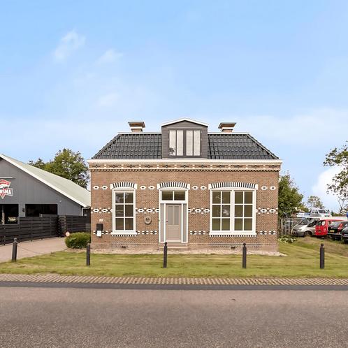 Vrijstaande huurwoning met grote tuin en garage gevonden in, Huizen en Kamers, Huizen te huur, Direct bij eigenaar
