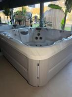 Jacuzzi J-375 Showroommodel – MET BLUETOOTH, Nieuw