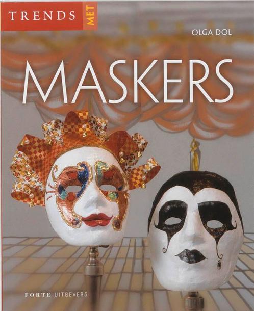 TRENDS MET MASKERS 9789058773197 O. Dol, Boeken, Hobby en Vrije tijd, Gelezen, Verzenden