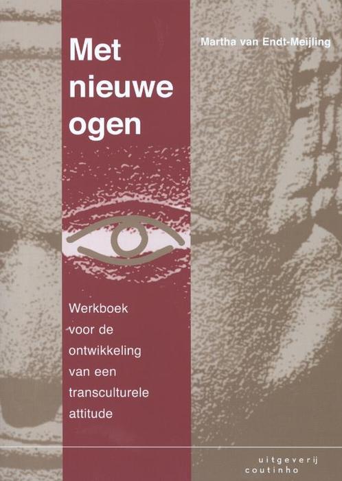 Met nieuwe ogen 9789046903087 Martha van Endt-Meijling, Boeken, Politiek en Maatschappij, Gelezen, Verzenden