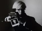 Oliviero Toscani (1942-) - Andy Warhol with Polaroid, Nieuw