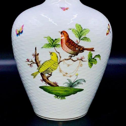 Herend, Hungary - Exquisite Large Vase (27 cm) - Rothschild, Antiek en Kunst, Antiek | Glas en Kristal