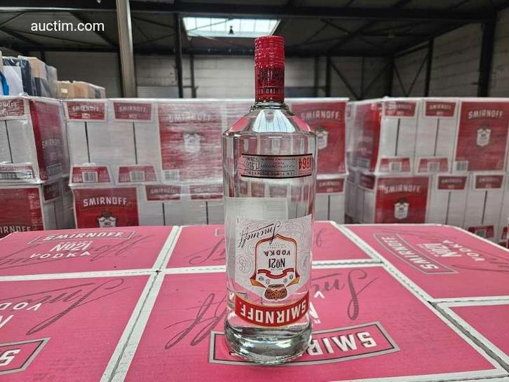 Smirnoff  Wodka 150 (60x) fles(sen), Zakelijke goederen, Horeca | Food, Ophalen