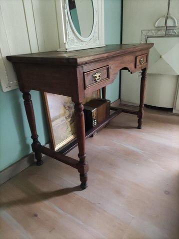 Schrijftafel - Hout beschikbaar voor biedingen