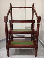 Trapje - Engels landhuis in Regency-stijl - Mahonie,