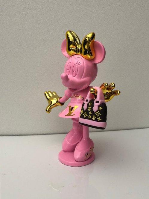 GF Exclusives - Louis Vuitton x Minnie Mouse Sculpture, Antiek en Kunst, Kunst | Schilderijen | Modern