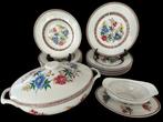 Limoges - Tafelservies voor 6 (14) - Hibiscus - Porselein -
