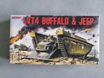 Tsukuda Hobby 876W01 LVT4 Buffalo & Jeep 1:76 (Airfix!), Hobby en Vrije tijd, Modelbouw | Auto's en Voertuigen, Verzenden, Nieuw