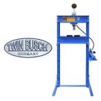 Werkplaatspers 20T van Twinbusch o.a hefbrug banden machine