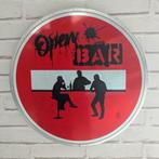 EG144 (XX-XXI) - Open Bar