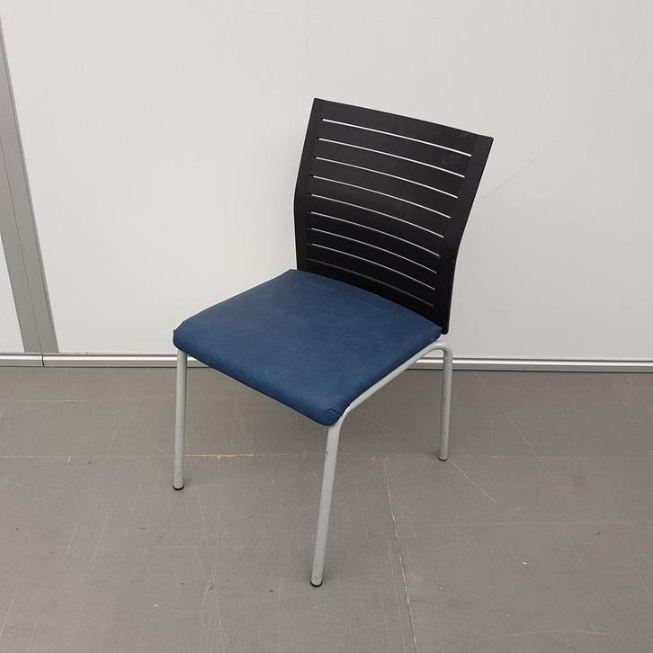 Steelcase kantoorstoel - nieuwe skai blauw, Huis en Inrichting, Stoelen, Ophalen of Verzenden