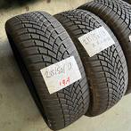 2 x Bridgestone Blizzak LM-005 215-50-19 Winterbanden 8mm, Auto-onderdelen, Banden en Velgen, 19 inch, Band(en), Personenwagen