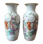 Vaas - Porselein - China - Qing dynasty (Manchu China), Antiek en Kunst