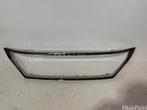 Peugeot 5008 II Chrome Grille 9811016980, Ophalen, Gebruikt, Voor