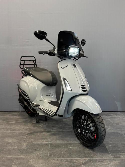 Vespa Sprint IGET brom | nardo | alles zwart | 12 mnd. gar., Fietsen en Brommers, Scooters | Vespa, Maximaal 45 km/u, Overige modellen