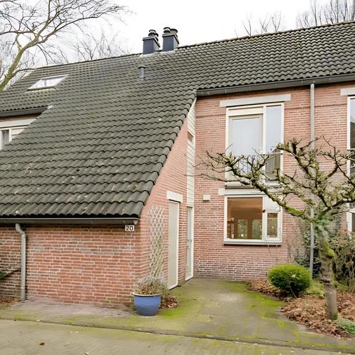 Gemeubileerd appartement met tuin aan Plein Vogelzang gevond, Huizen en Kamers, Huizen te huur, Direct bij eigenaar, Appartement