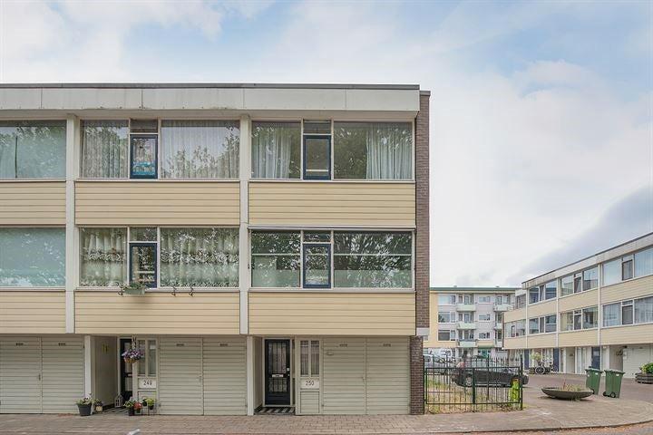 Te huur: Huis Ypelobrink in Enschede, Huizen en Kamers, Huizen te huur, Overijssel