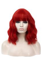 Luxe Rood Pruik Schouderlengte Rechte Pony Krullen Donkerroo, Ophalen of Verzenden, Nieuw, Carnaval
