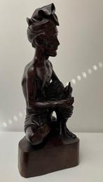 Balinees houten beeld - Man met haan - Indonesië (Zonder, Antiek en Kunst