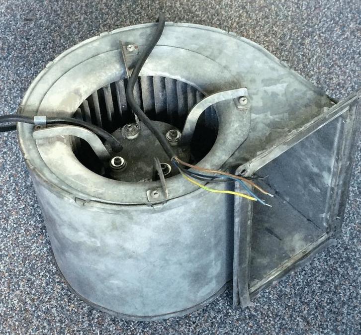 Gereviseerde EBM ruilmotor voor luchtverwarming., Doe-het-zelf en Verbouw, Verwarming en Radiatoren, Ophalen of Verzenden