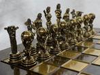 Schaakspel - Grieken met Atlas op een bord van brons en, Antiek en Kunst