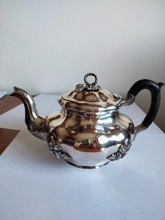 Theepot - .875 (84 Zolotniki) zilver - Theepot Rusland 1860, Antiek en Kunst, Antiek | Goud en Zilver