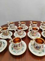 Capodimonte - Koffieservies voor 12 - Porselein -, Antiek en Kunst, Antiek | Meubels | Tafels