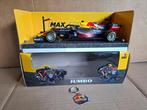 Bburago 1:24 - Modelauto (4) - Red Bull Racing -, Nieuw