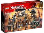 LEGO Ninjago Drakenpit - 70655 (Nieuw in beschadigde doos), Kinderen en Baby's, Speelgoed | Duplo en Lego, Verzenden, Nieuw