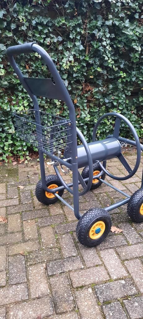 Degelijke metalen slangenwagen op 4 luchtbanden, Tuin en Terras, Tuinslangen, Nieuw, Tuinslanghaspel, Ophalen of Verzenden