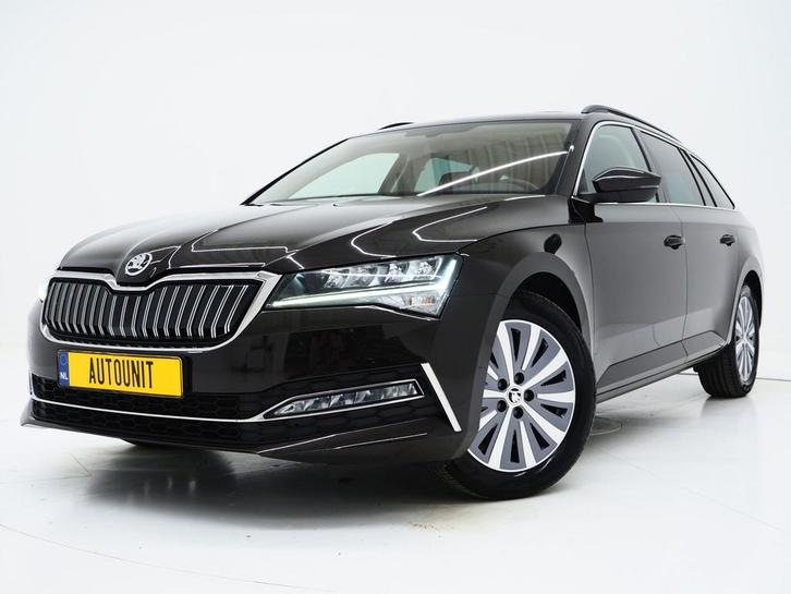 Zakelijke Lease |  Škoda Superb Combi 1.4 TSI iV 218PK, Auto's, Skoda, Dealer onderhouden, Lease, Zwart, Automaat, Stationwagon