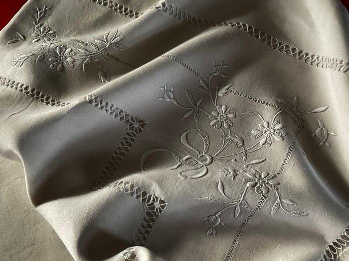 Vroege 20e eeuw gehaakt beddengoed - Textiel - 2.9 m - 2 m, Antiek en Kunst, Antiek | Meubels | Stoelen en Banken