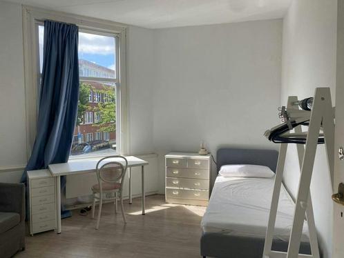 Studio te huur in s-Gravenhage - 12 m² - 2 kamer(s) - 2, Huizen en Kamers, Kamers te huur, Den Haag