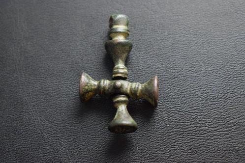 Byzantijns Brons Kruis medaillon met Byzantijnse, Antiek en Kunst, Antiek | Overige Antiek