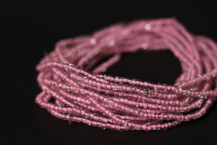 Waist Beads / Afrikaanse Heupketting - ASEMOTA - Roze (elast, Sieraden, Tassen en Uiterlijk, Kettingen, Nieuw, Ophalen of Verzenden