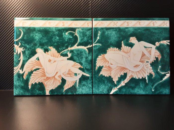 Ontwerp Tegel (2) - Vrouwen op bloemen - Ceramica Bardelli, Antiek en Kunst, Antiek | Meubels | Stoelen en Banken